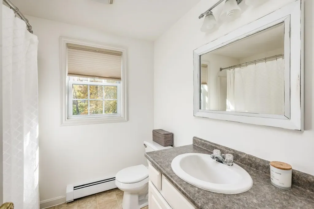 7 Nantucket Court Dover NH 03820