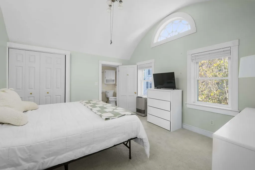 45 Woodbury Lane Ogunquit ME 03907