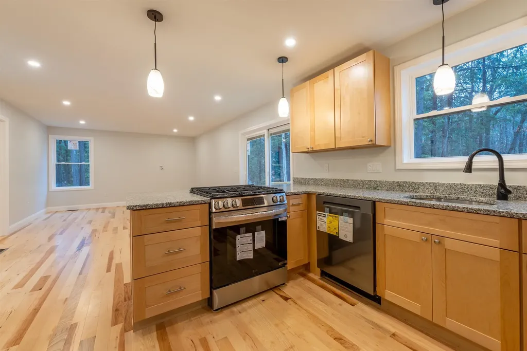 31 Lakeshore Drive Middleton NH 03887