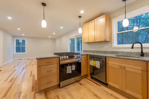 31 Lakeshore Drive Middleton NH 03887