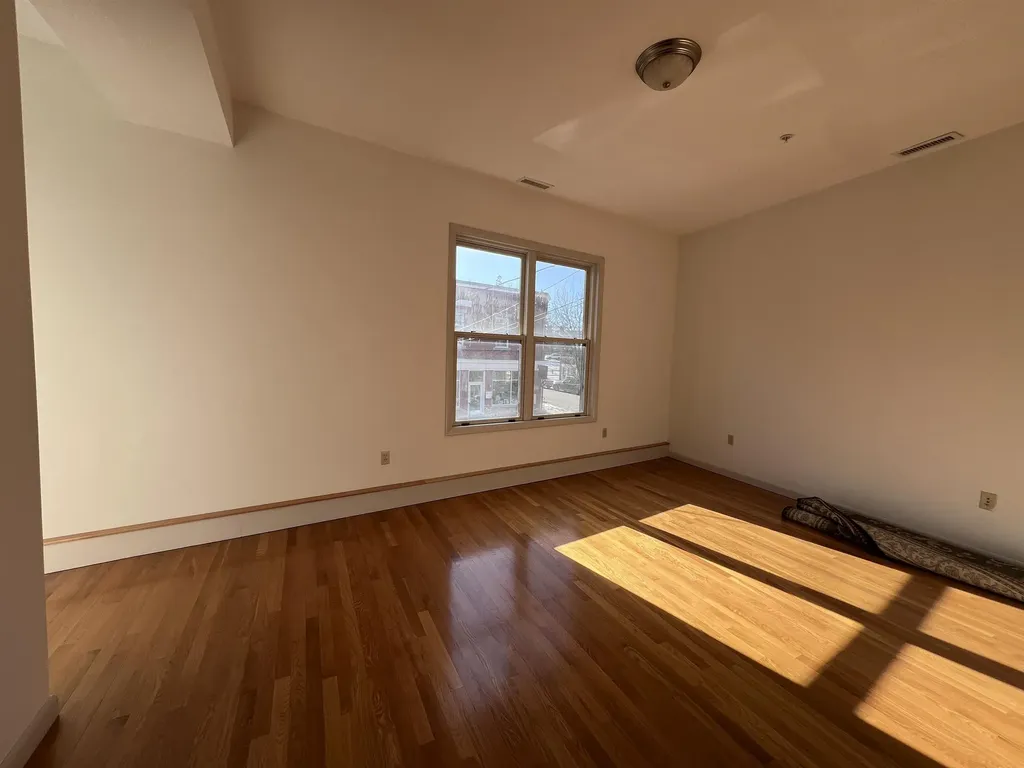 153 Water Street Exeter NH 03833