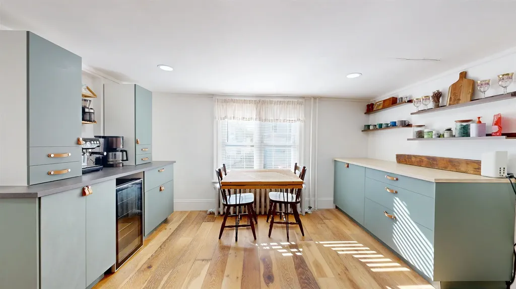 102 Union Street Winooski VT 05404