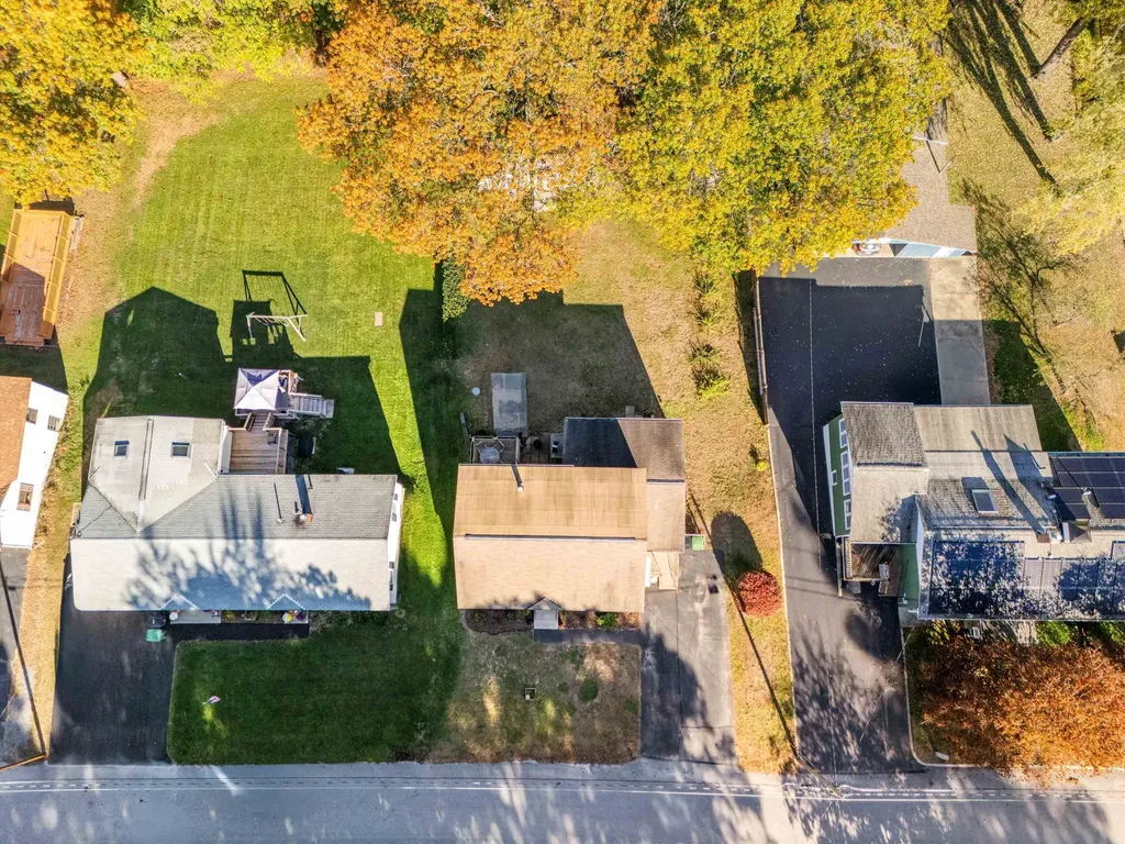 76 Gillis Street Nashua NH 03060