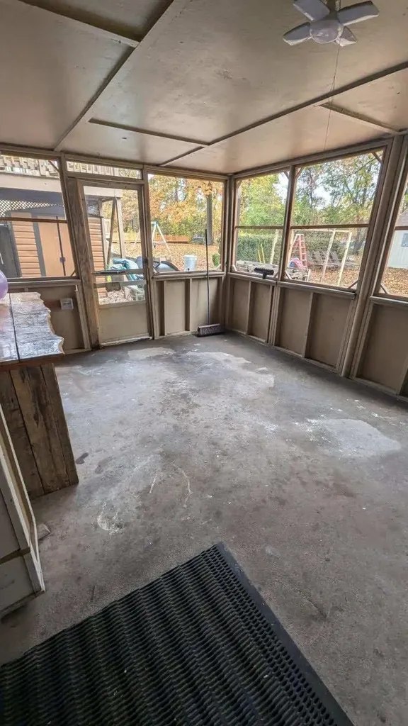 76 Gillis Street Nashua NH 03060