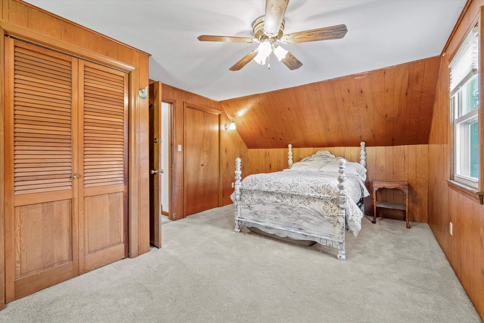 76 Gillis Street Nashua NH 03060