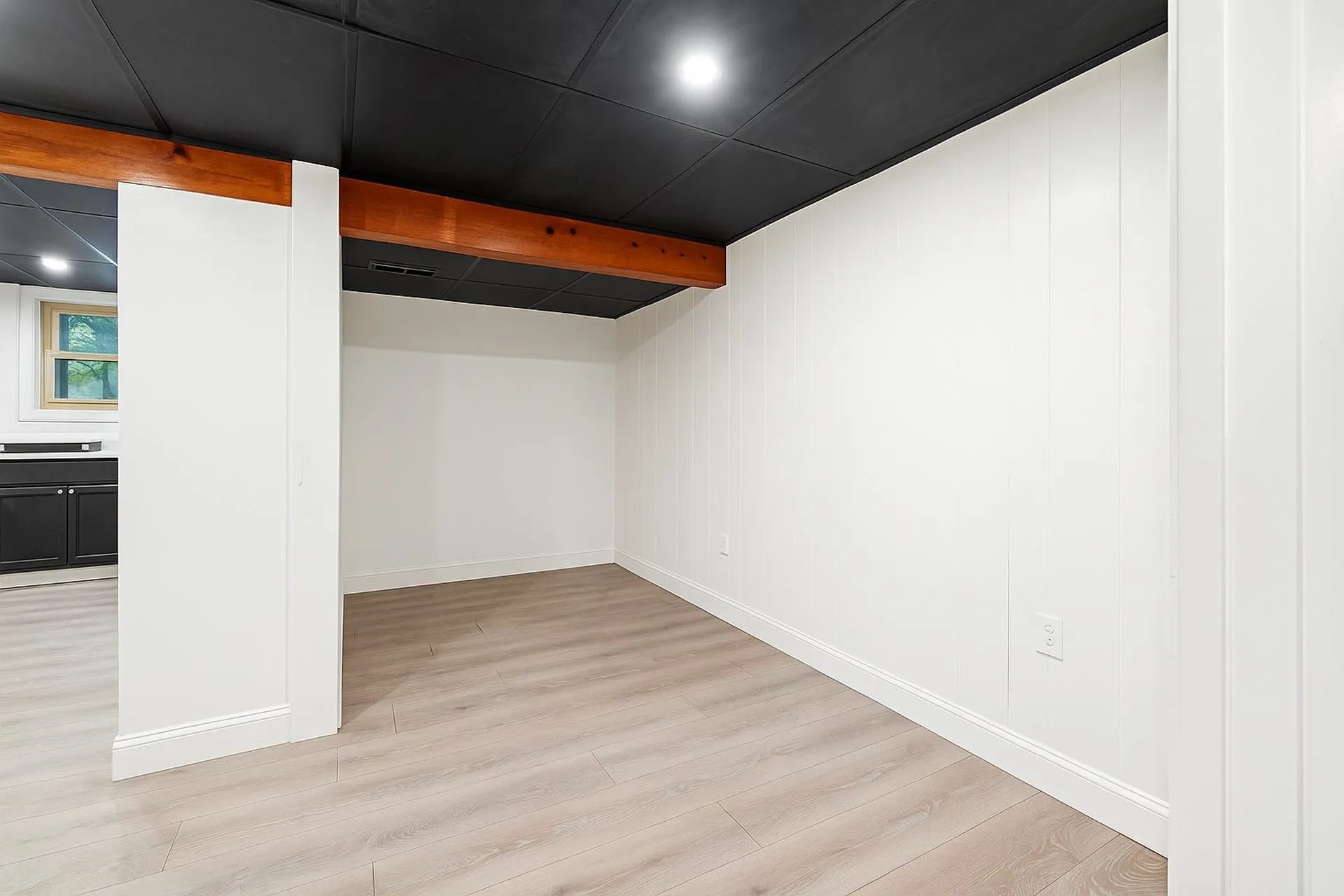 76 Gillis Street Nashua NH 03060