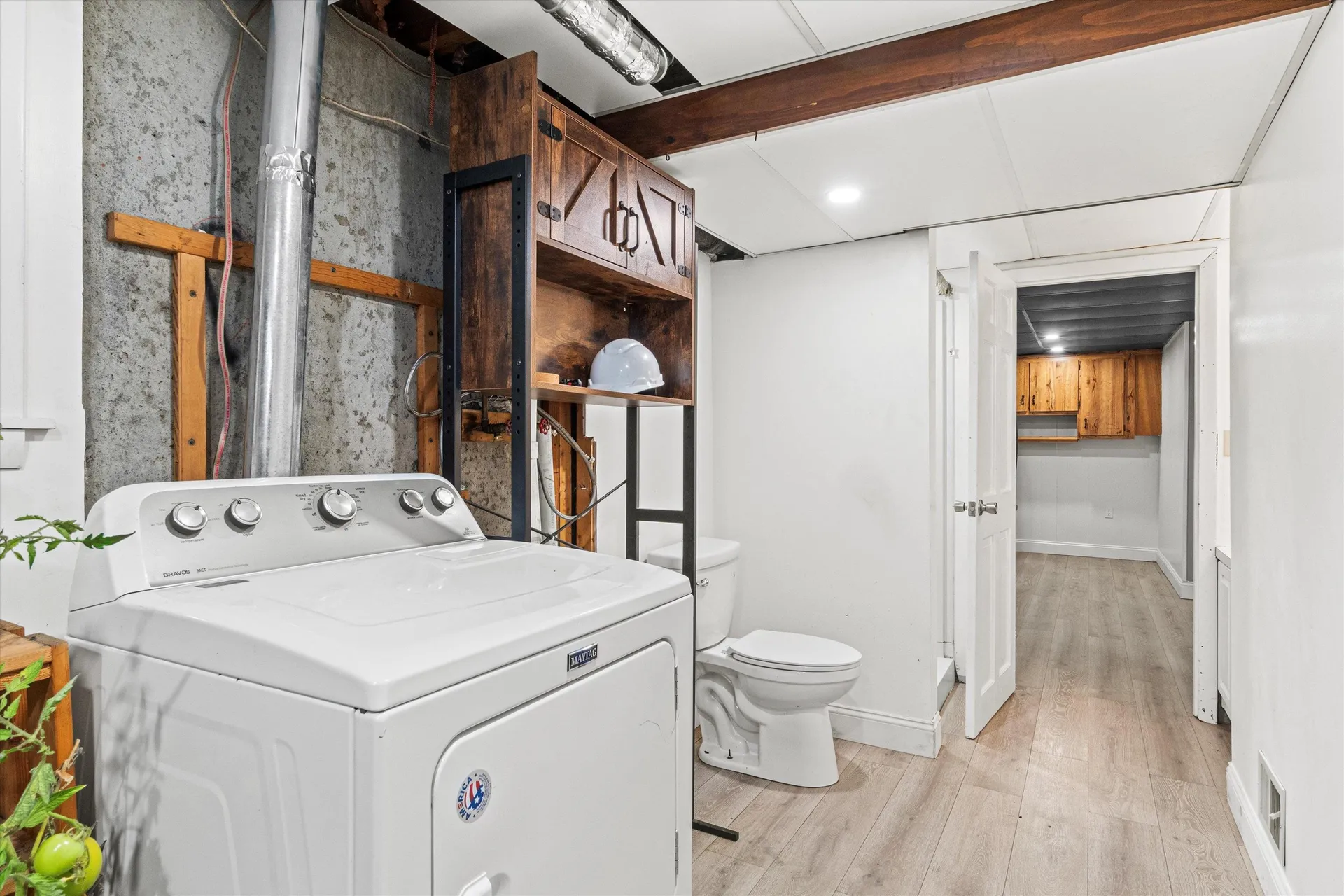 76 Gillis Street Nashua NH 03060