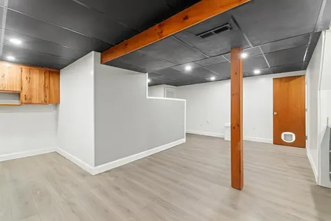 76 Gillis Street Nashua NH 03060