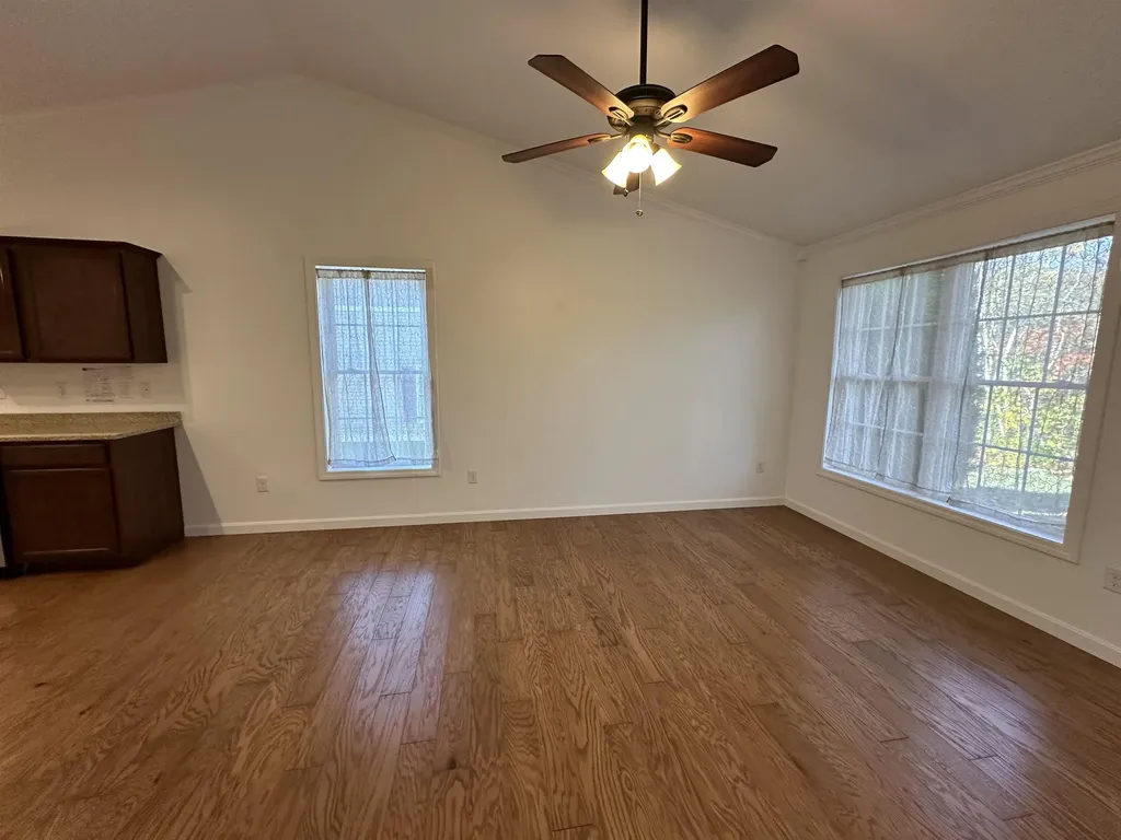 28 Owens Drive Swanzey NH 03446