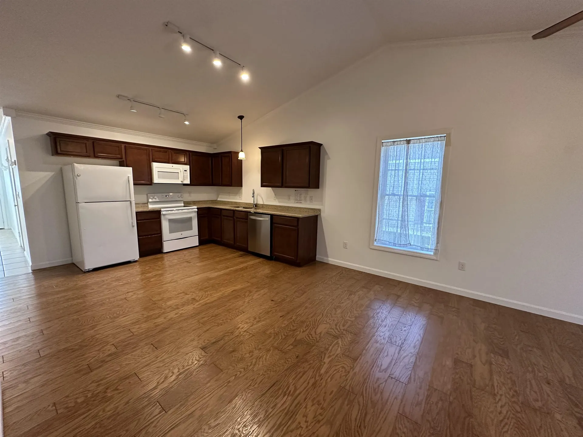 28 Owens Drive Swanzey NH 03446