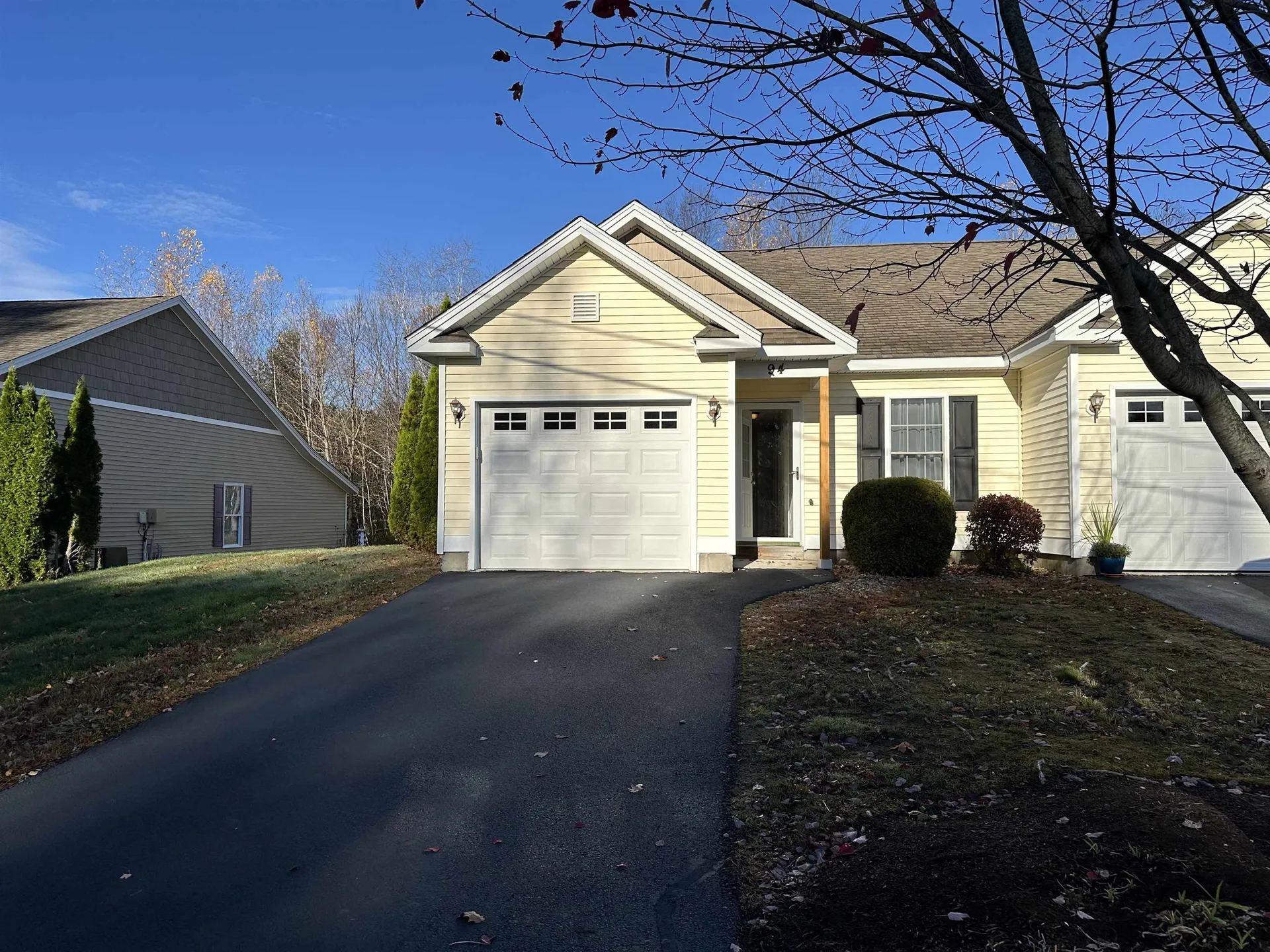 28 Owens Drive Swanzey NH 03446