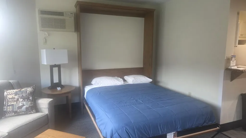 90 Loon Mountain Road Lincoln NH 03251