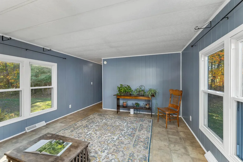 28 Brooks Road Extension Seabrook NH 03874