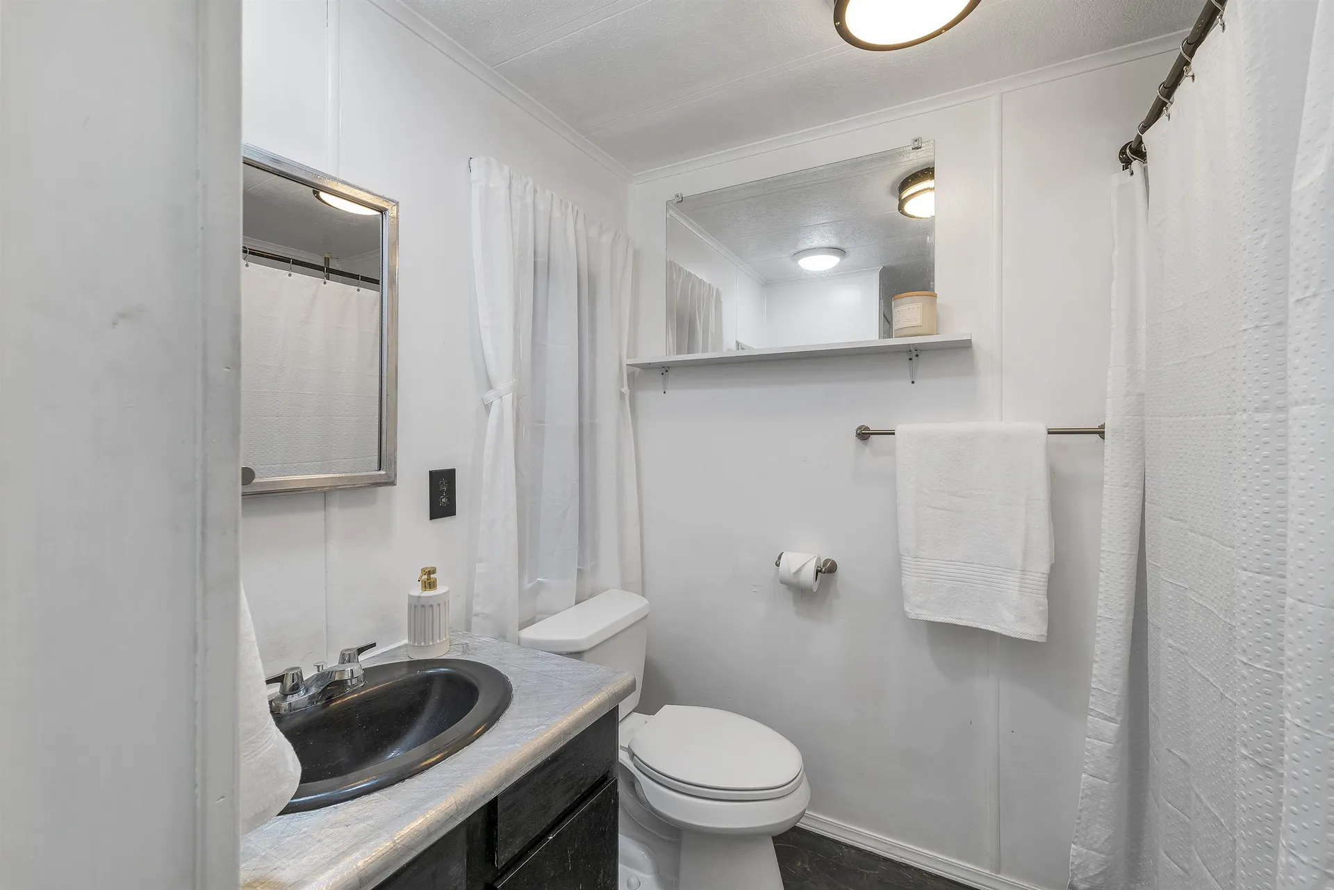 28 Brooks Road Extension Seabrook NH 03874