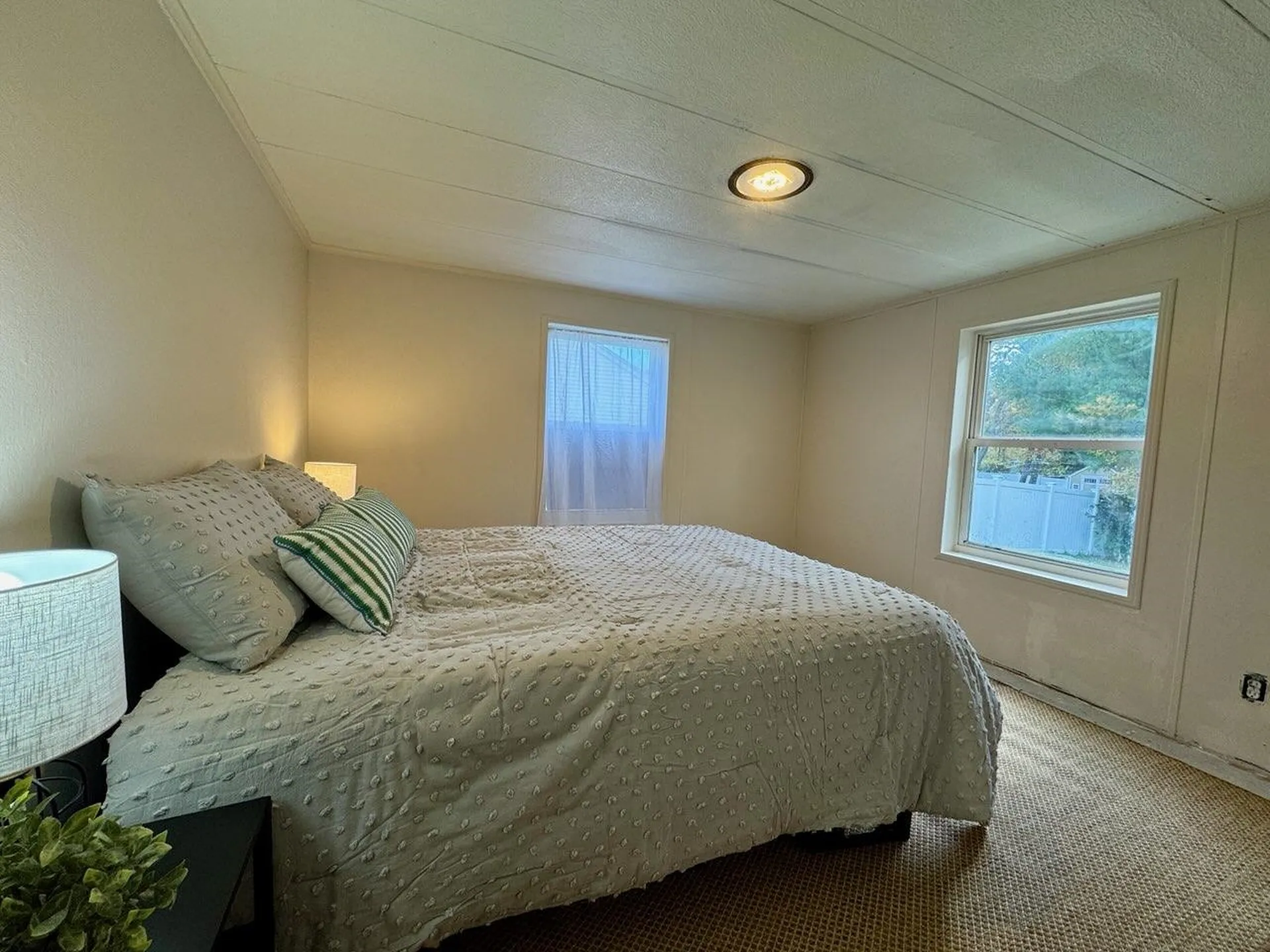 28 Brooks Road Extension Seabrook NH 03874