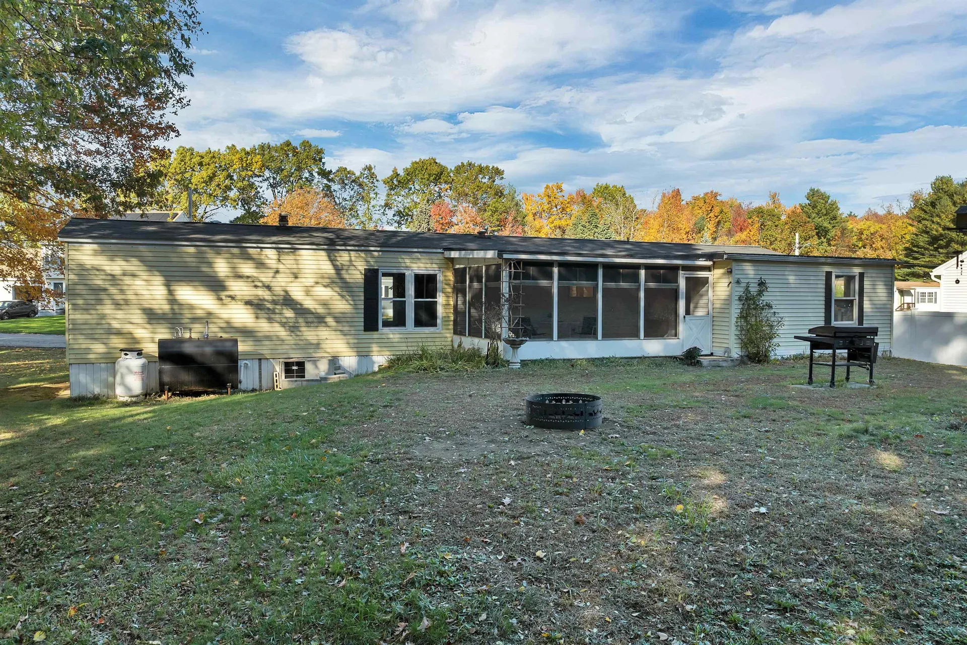 28 Brooks Road Extension Seabrook NH 03874