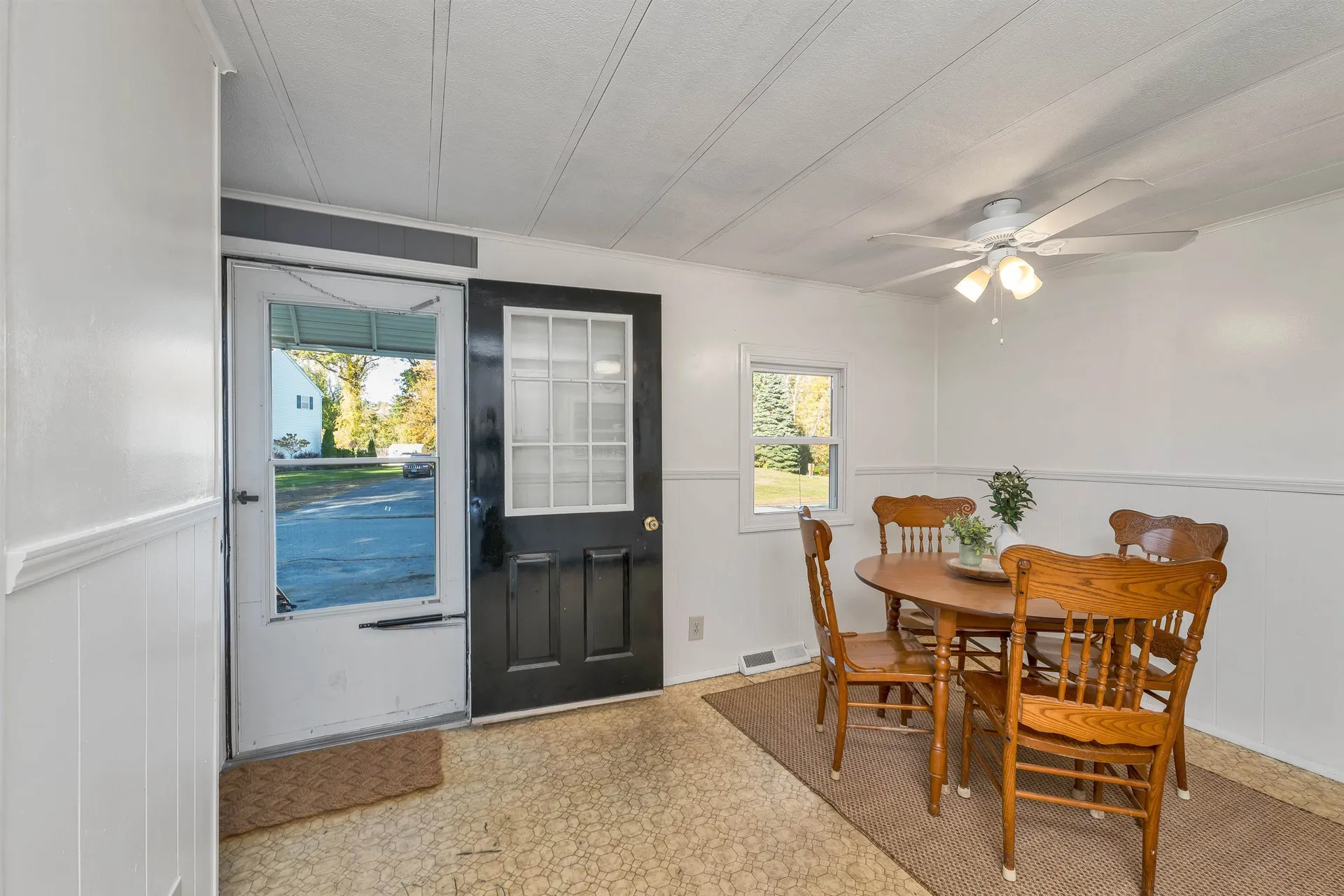 28 Brooks Road Extension Seabrook NH 03874