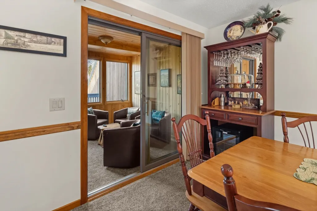 85 Duck Road Stowe VT 05672