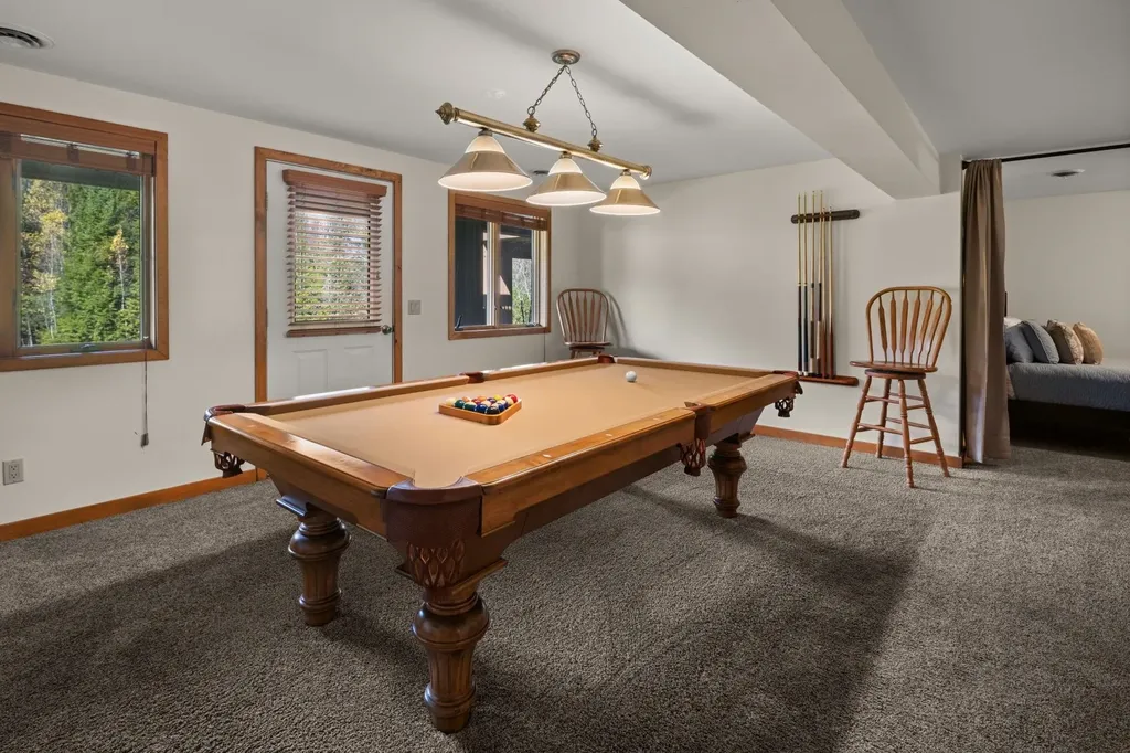 85 Duck Road Stowe VT 05672