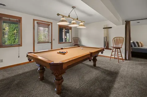 85 Duck Road Stowe VT 05672