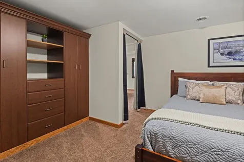 85 Duck Road Stowe VT 05672