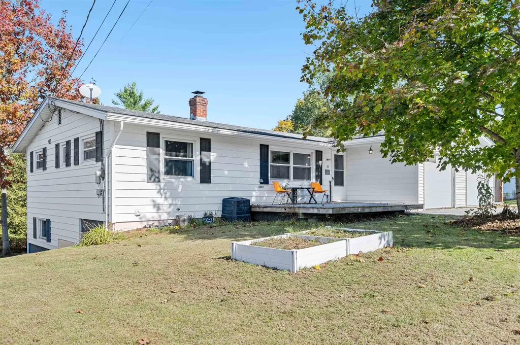 18 Meadowcrest Lane Barre Town VT 05641