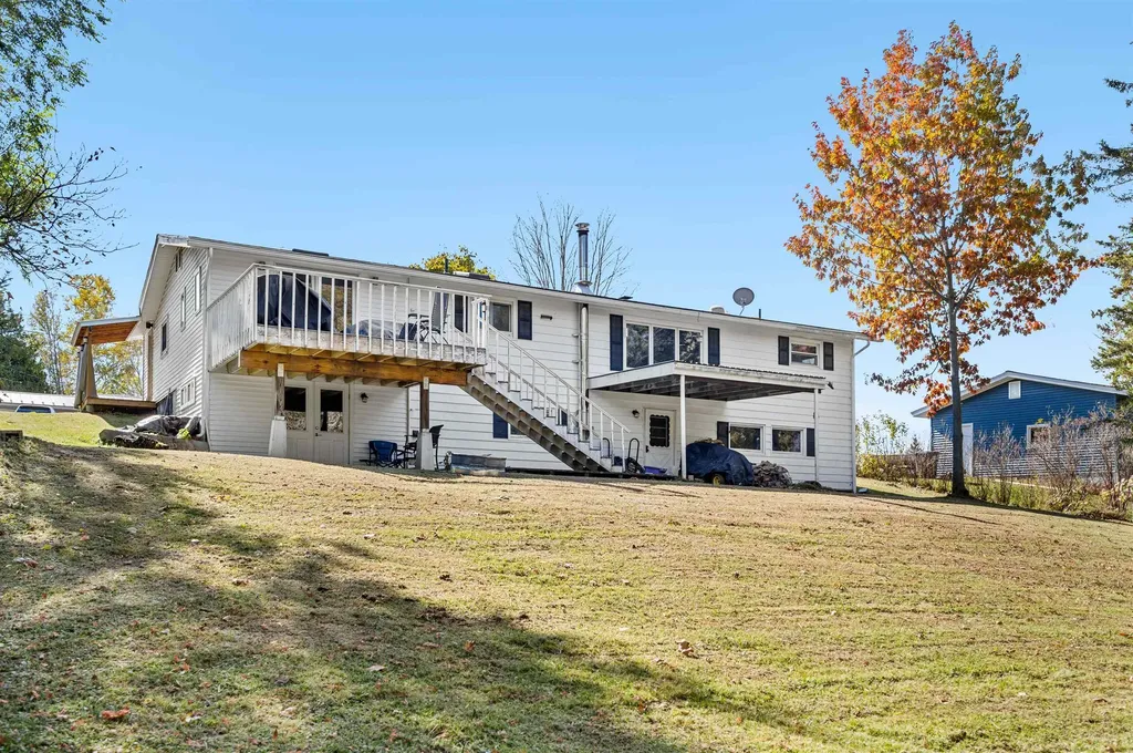 18 Meadowcrest Lane Barre Town VT 05641