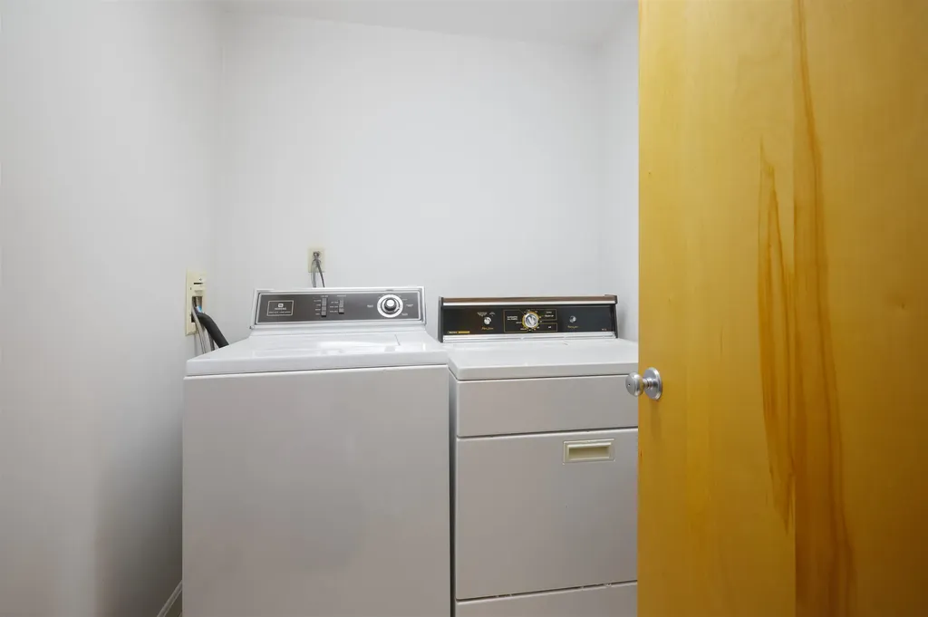 16 Bruce Street Hampton NH 03842