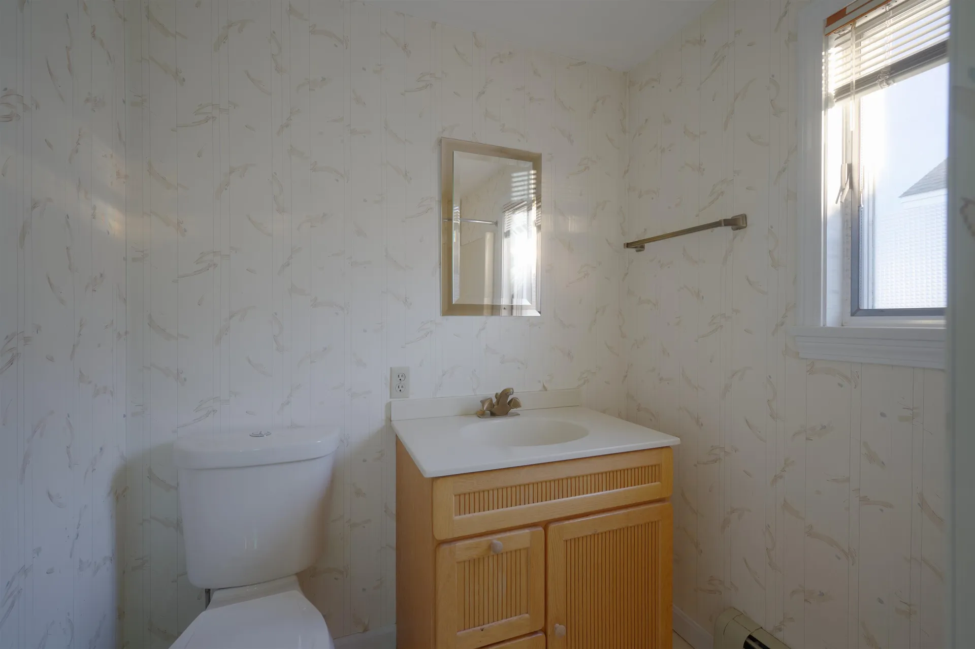 16 Bruce Street Hampton NH 03842