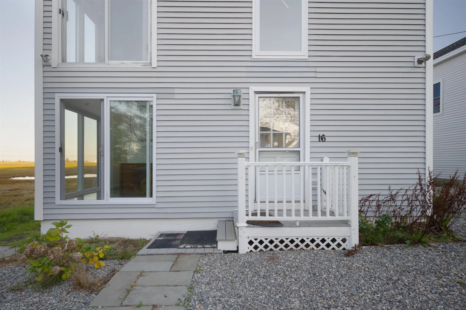 16 Bruce Street Hampton NH 03842