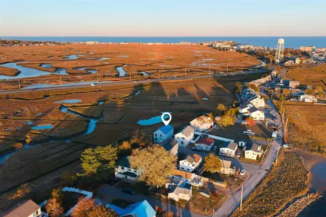 16 Bruce Street Hampton NH 03842