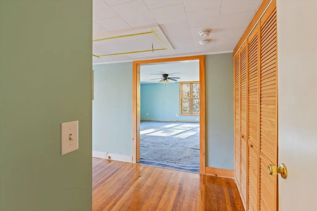 76 Middle Hancock Road Peterborough NH 03458