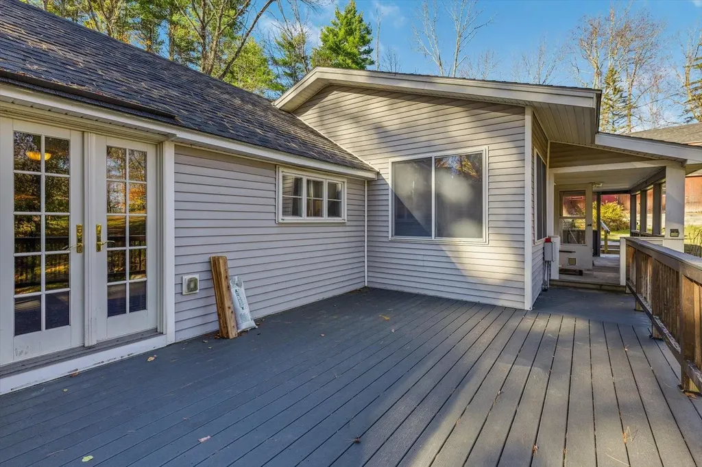 76 Middle Hancock Road Peterborough NH 03458