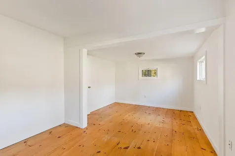 76 Middle Hancock Road Peterborough NH 03458