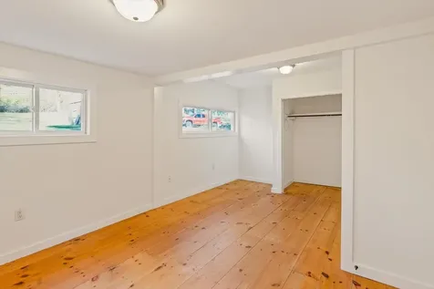 76 Middle Hancock Road Peterborough NH 03458