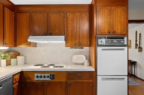 24 Rolling Ridge Road Windham NH 03087