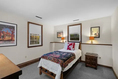 24 Rolling Ridge Road Windham NH 03087