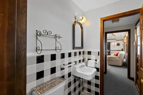 24 Rolling Ridge Road Windham NH 03087