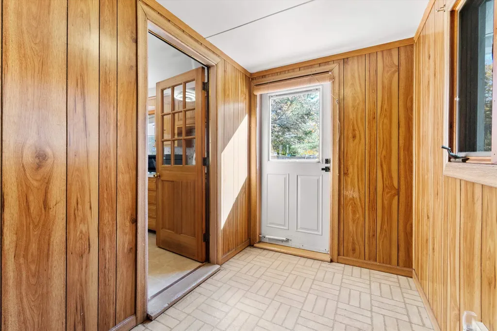 167 Jobin Drive Manchester NH 03103