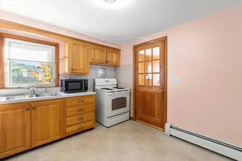 167 Jobin Drive Manchester NH 03103