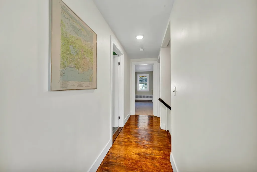 112 Riverdale Avenue Manchester NH 03103