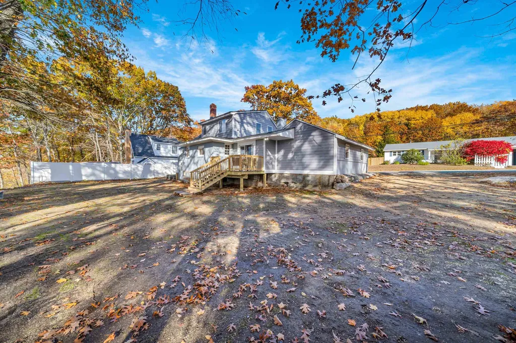 112 Riverdale Avenue Manchester NH 03103