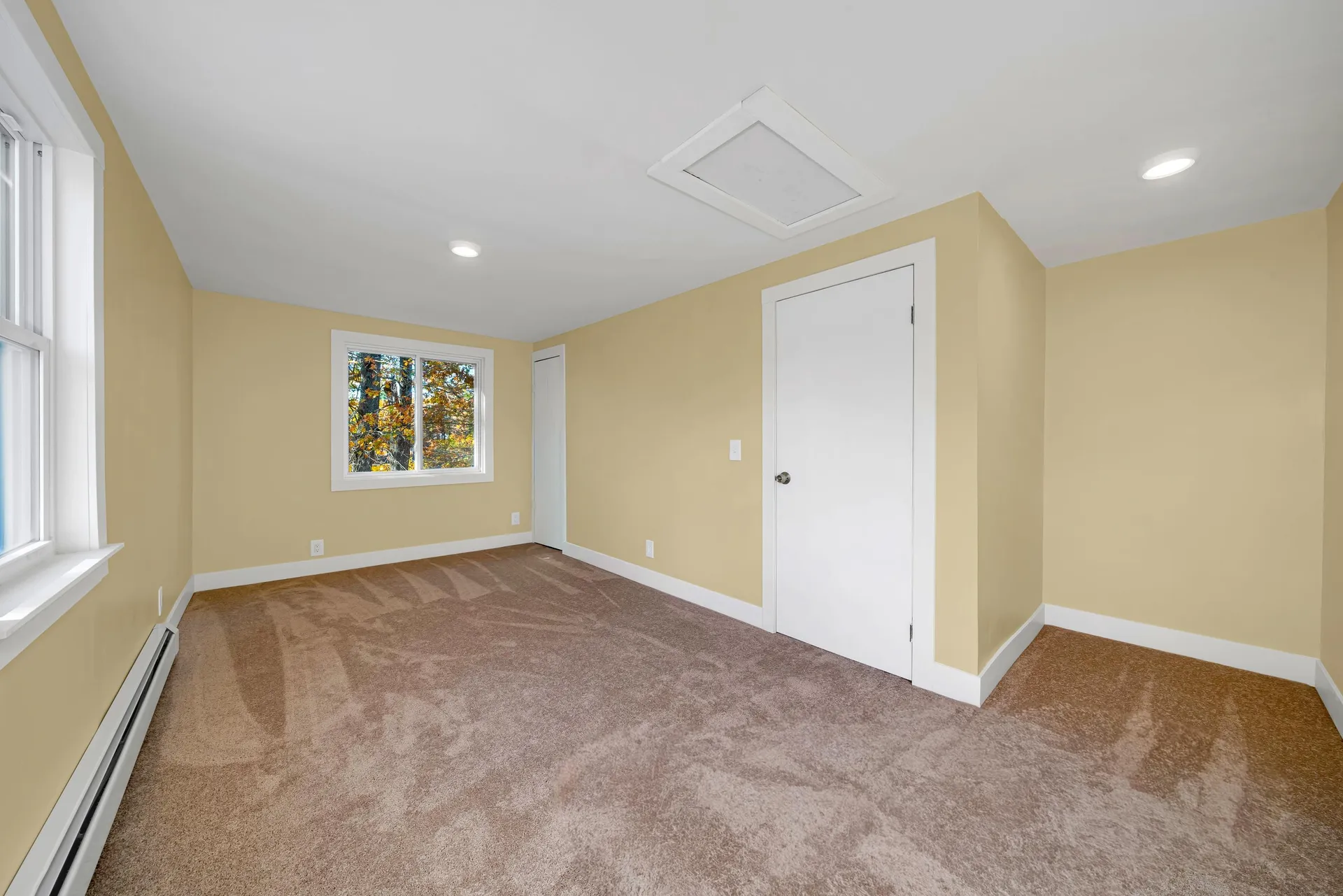 112 Riverdale Avenue Manchester NH 03103