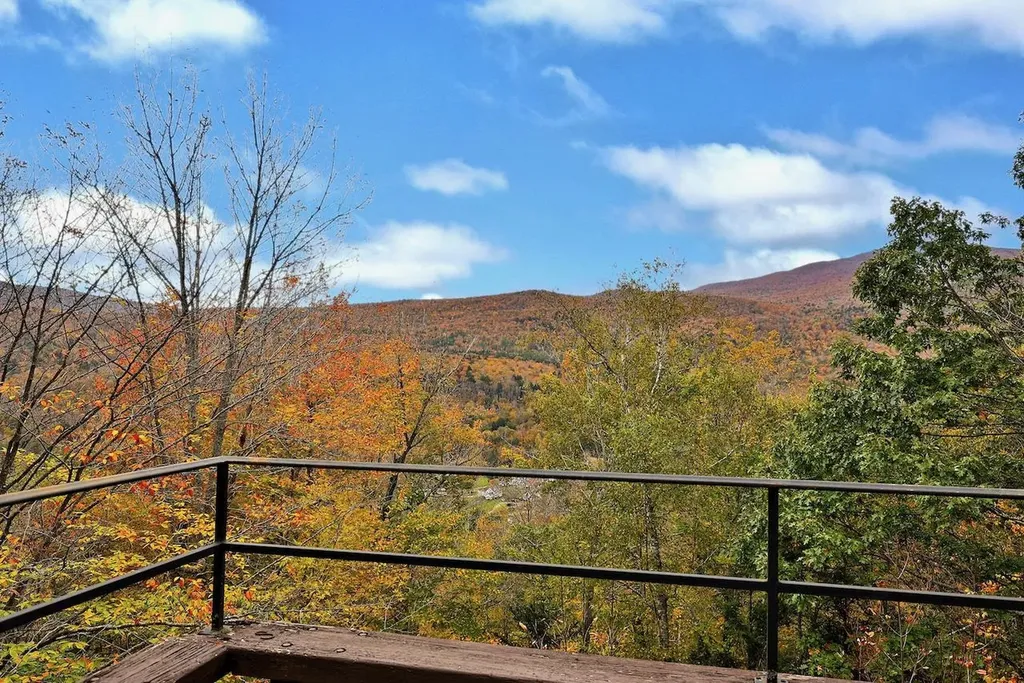 760 East Ash Road Plymouth VT 05056