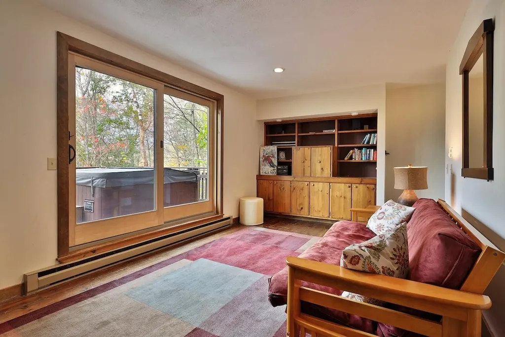 760 East Ash Road Plymouth VT 05056