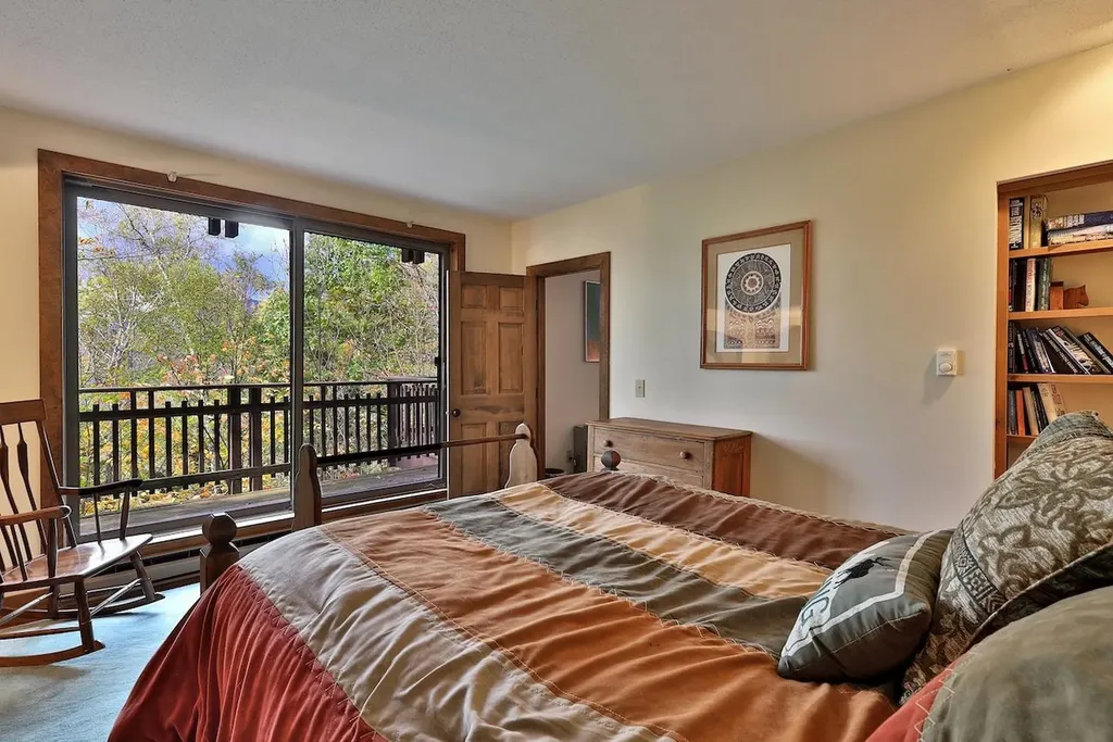 760 East Ash Road Plymouth VT 05056