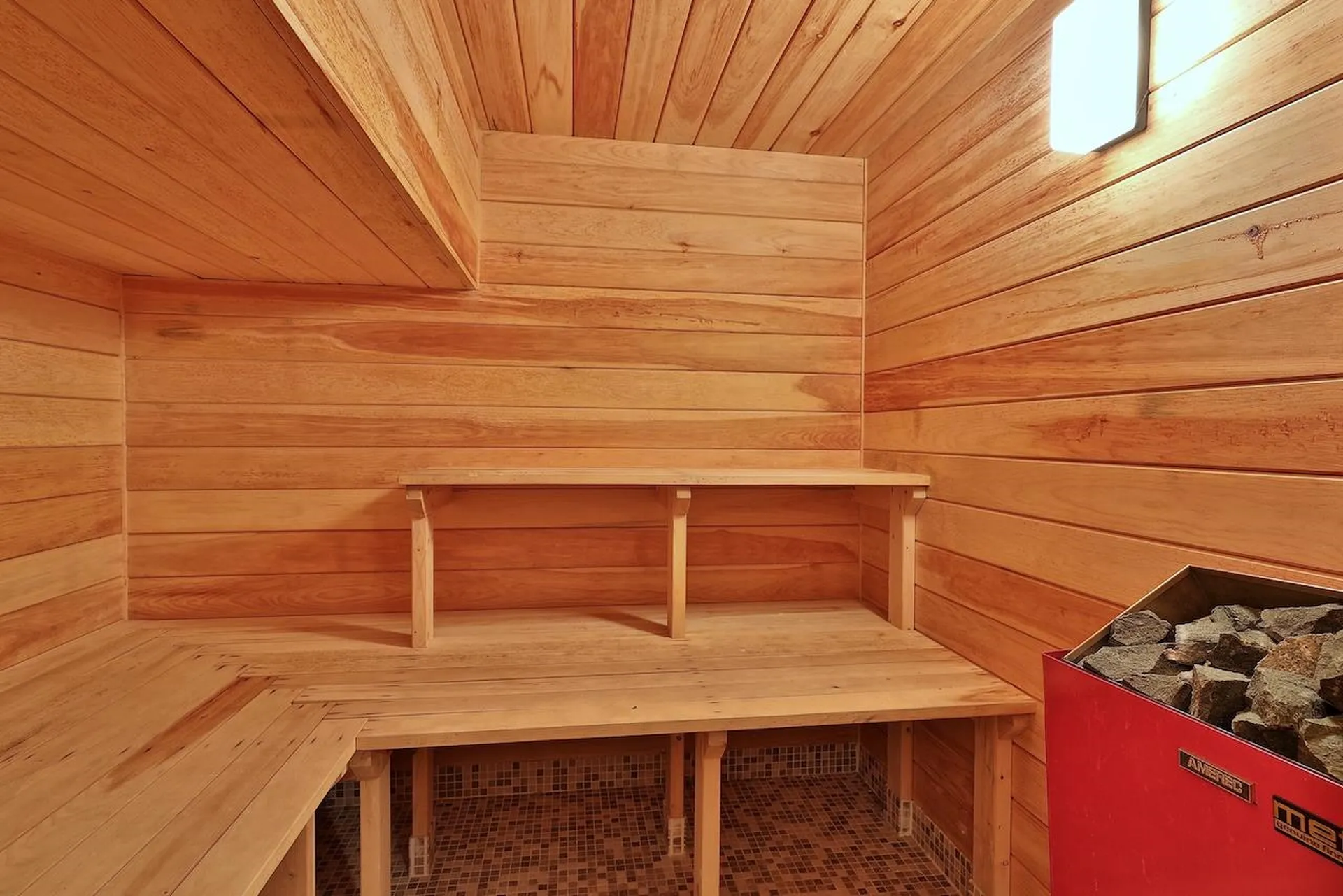 760 East Ash Road Plymouth VT 05056