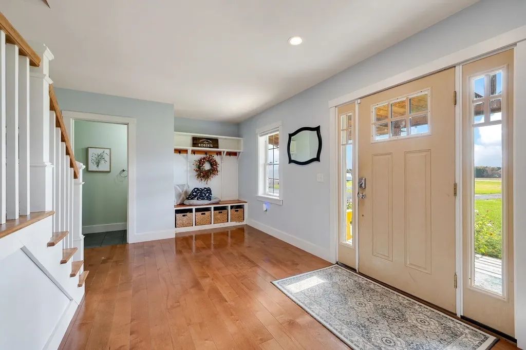 36 Pearl Street Grand Isle VT 05458