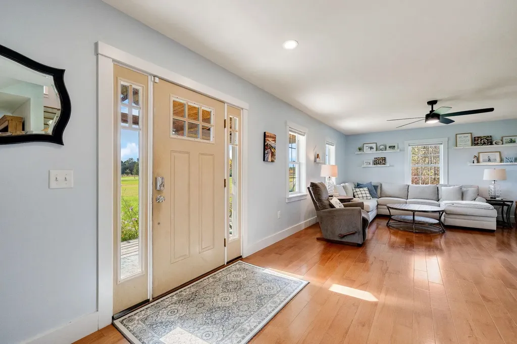 36 Pearl Street Grand Isle VT 05458