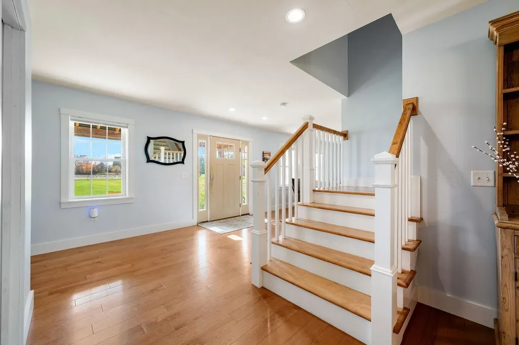 36 Pearl Street Grand Isle VT 05458